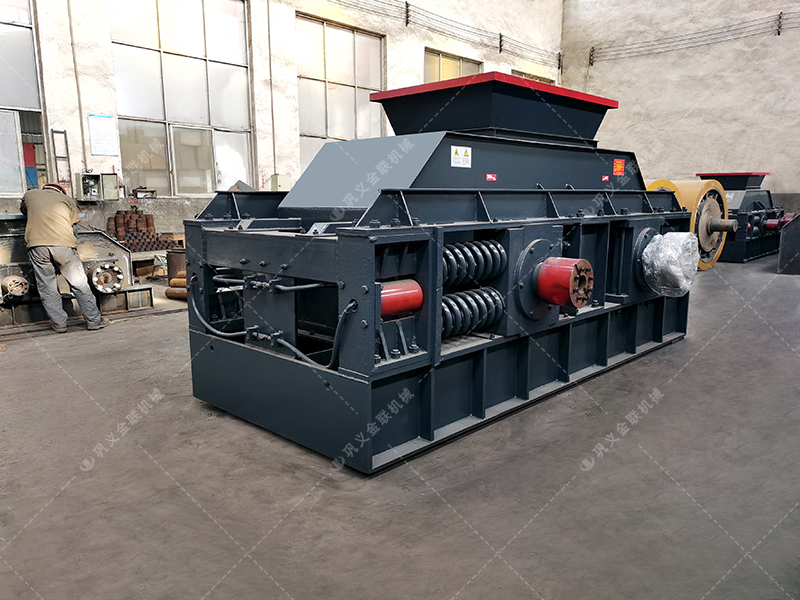鵝卵石對輥破碎機(jī)介紹，為什么選擇金聯(lián)機(jī)械？
